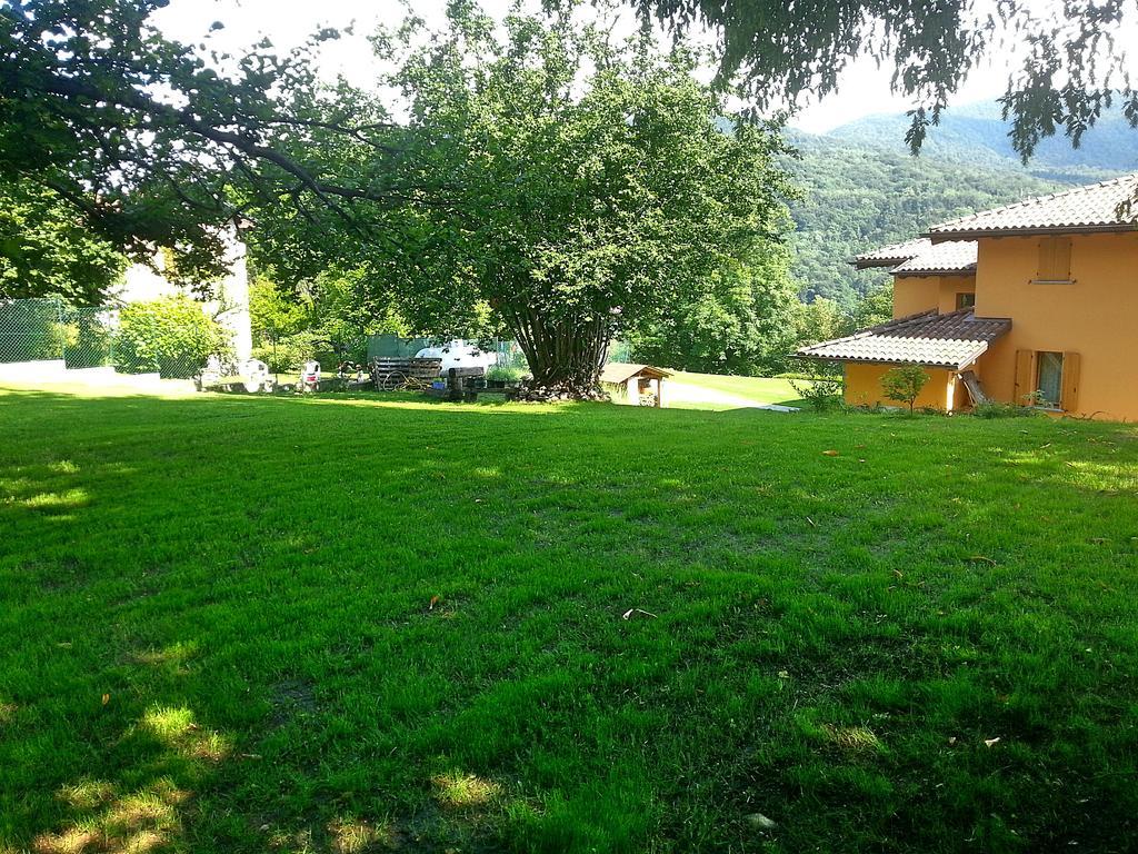 B&B Villa Claudia Lavena Ponte Tresa Buitenkant foto