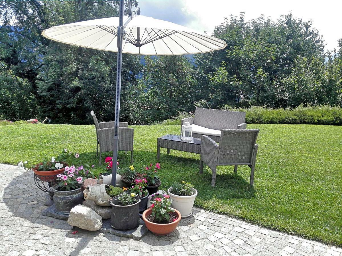 B&B Villa Claudia Lavena Ponte Tresa Buitenkant foto